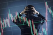 新手炒股卖股是否清仓引纠结？老股民谈留底仓三作用