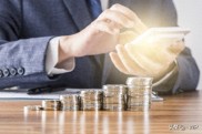 别信一夜暴富神话！真正赚1000万的人，都在坚持这5件事