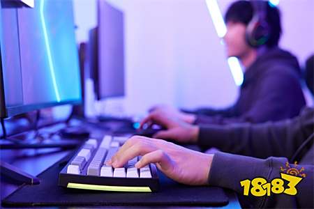 网赚 任务大厅_通过游戏赚钱一天100~200元_游戏推广软件赚钱平台