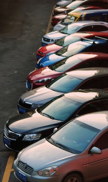 好车贷理财_面对40万车100万存款舍不得买_只有10万存款敢贷款买车